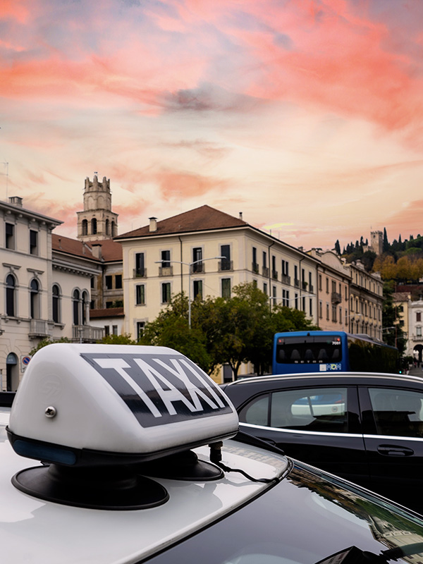 Taxi Conegliano via Carducci